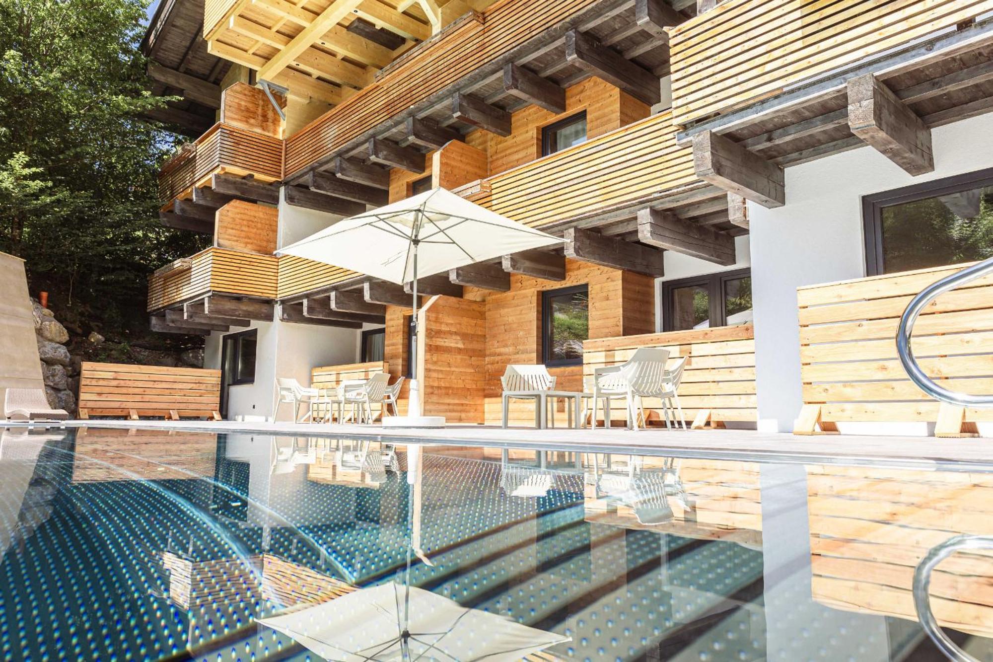 By Alps Aparthotel