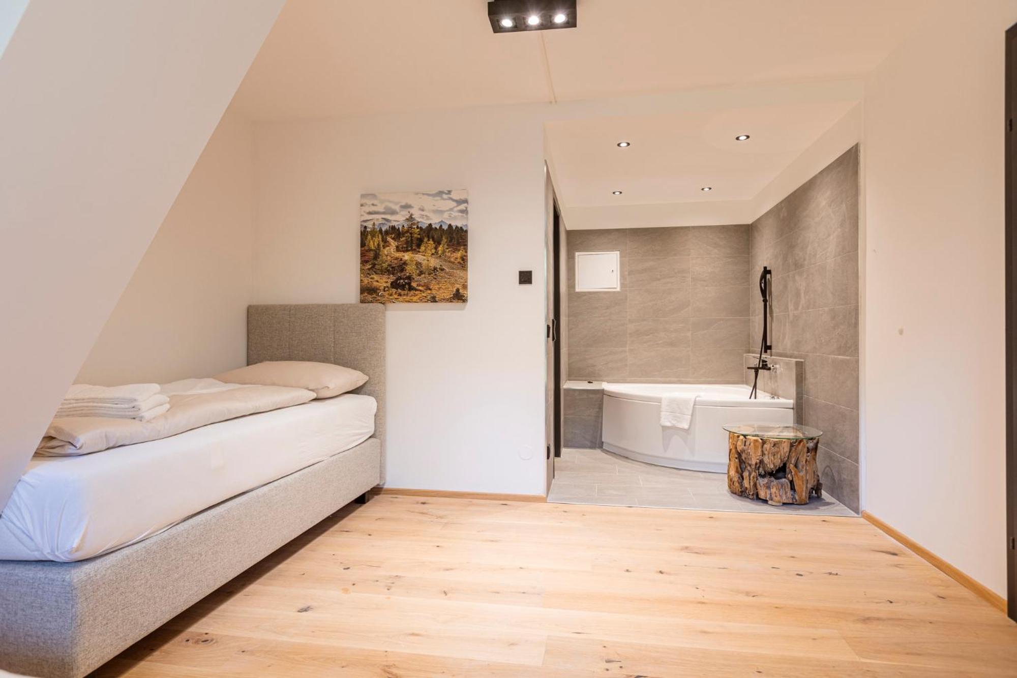 Aparthotel By Alps *