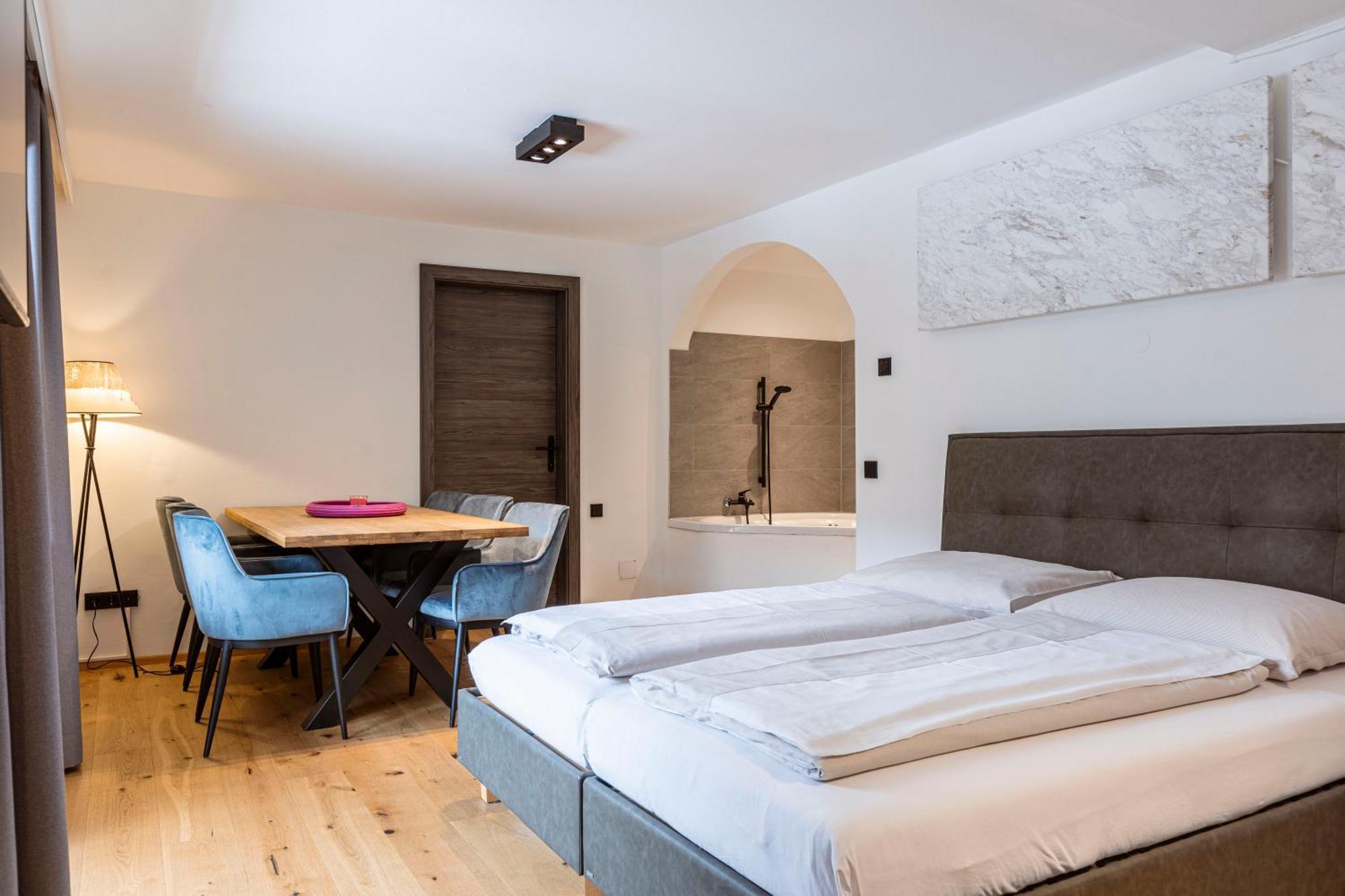 Aparthotel By Alps *
