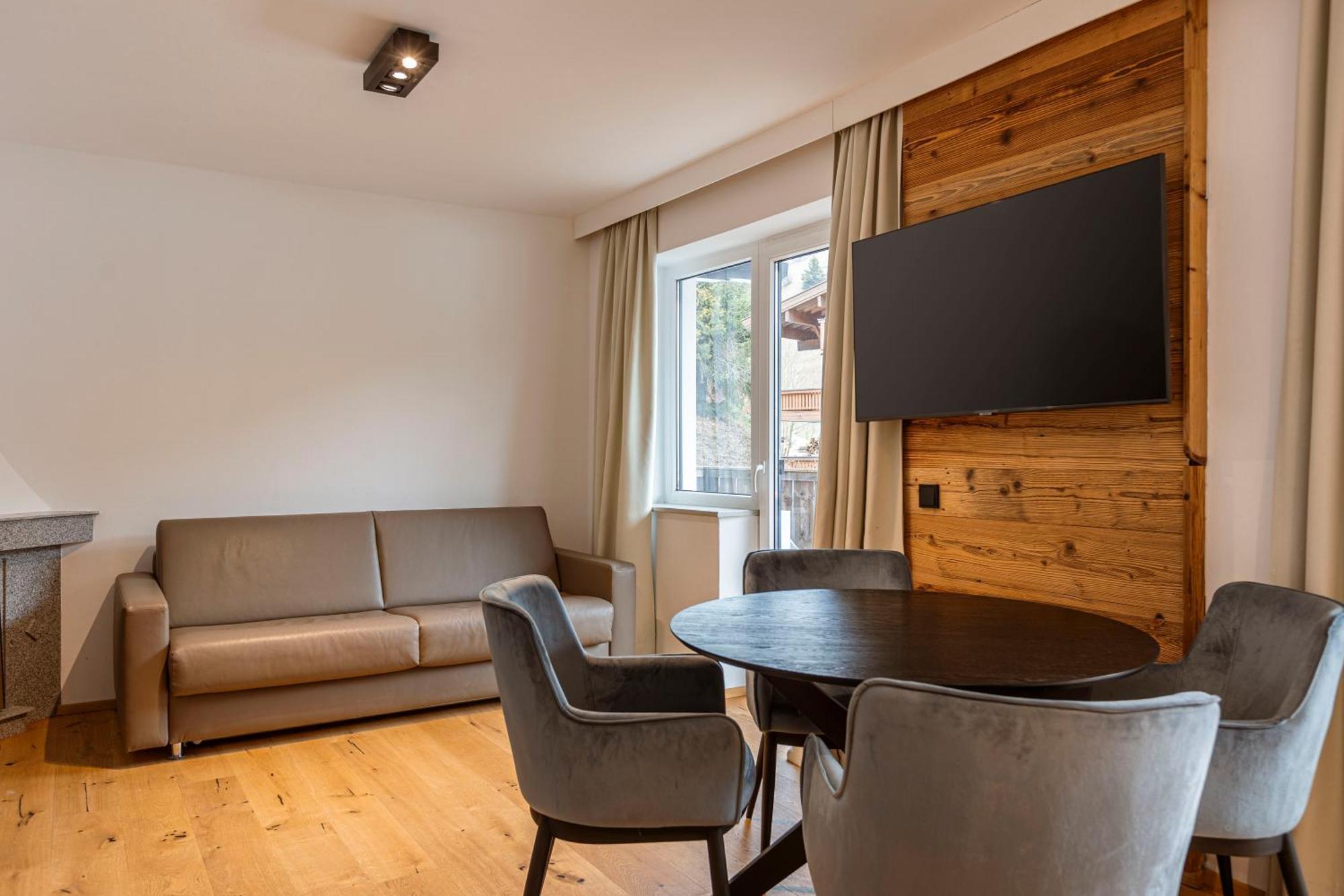 Aparthotel By Alps *